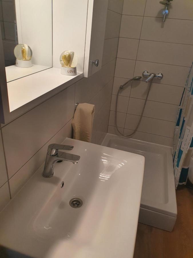 Apartmani Babic ドゥギ・ラット エクステリア 写真